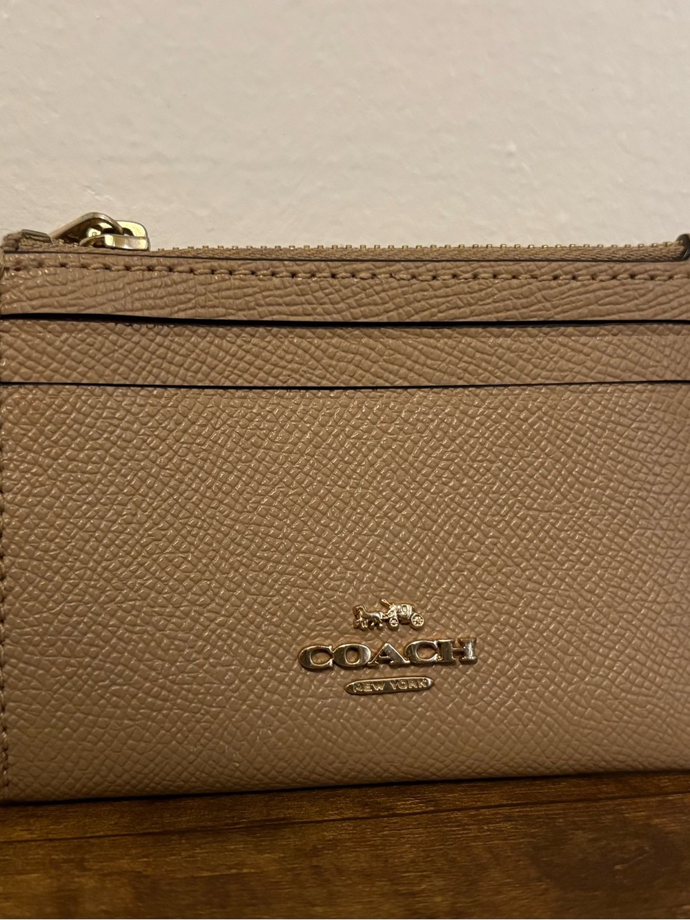 Coach Pebbled Leather Card Case in Taupe with Gold Logo
